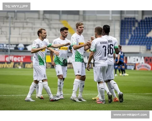 罗马战平,积分榜中游争夺激烈欧战资格悬念延续 罗马战平,积分榜中游争夺激烈欧战资格悬念延续